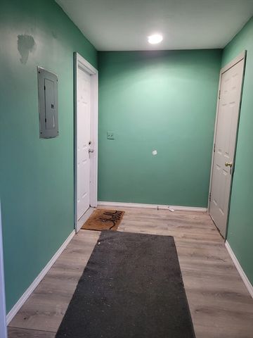 585 Park Ave, Worcester, MA 01603