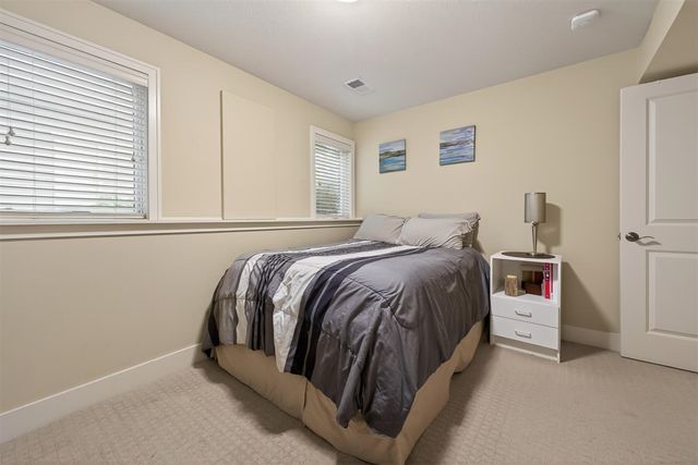 4667 Sundial Drive, Grand Rapids, MI 49525