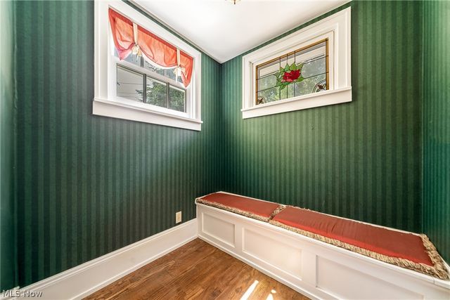 2469 Kenilworth Road, Cleveland Heights, OH 44106