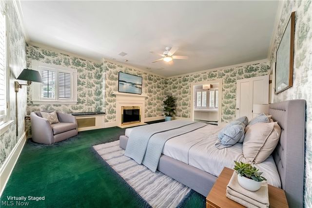 2469 Kenilworth Road, Cleveland Heights, OH 44106
