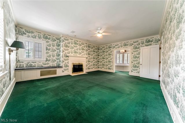 2469 Kenilworth Road, Cleveland Heights, OH 44106