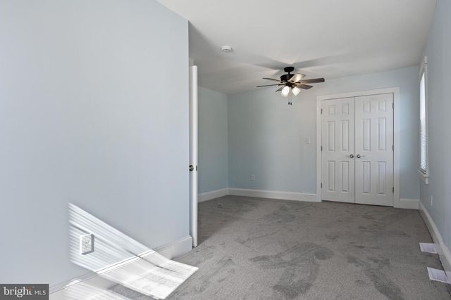 16 MOORE AVE, Cherry Hill, NJ 08034