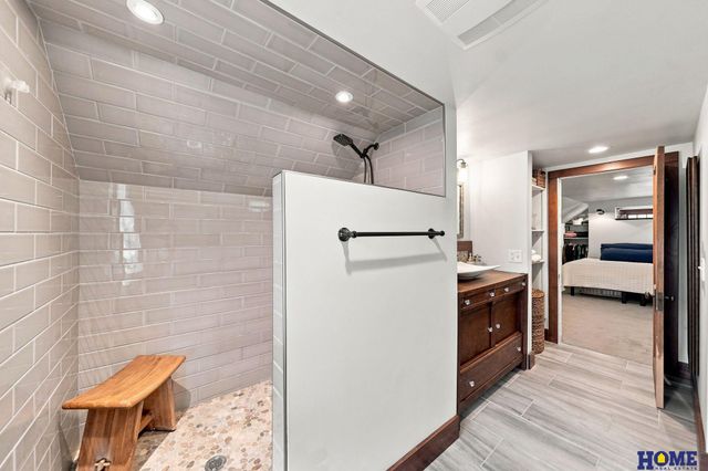 1151 Idylwild Drive, Lincoln, NE 68503