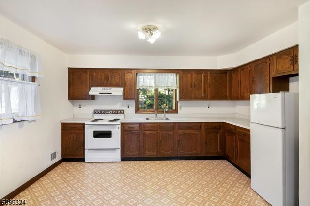 195 Mount Pleasant Ave, Rockaway Twp., NJ 07866