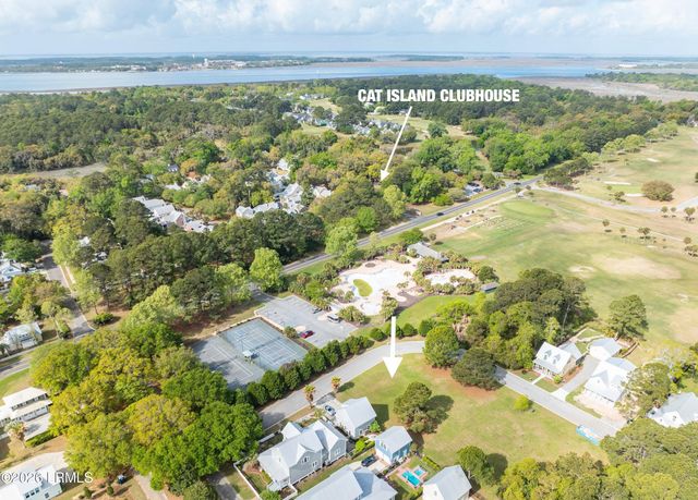 8 Stoney Island Drive, Beaufort, SC 29907