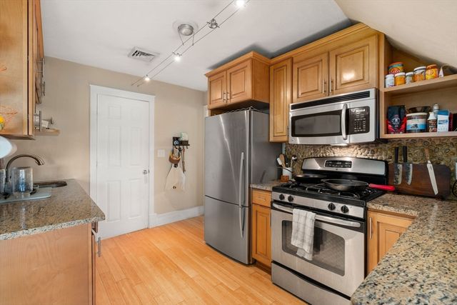 58 Oliver Street 3, Somerville, MA 02145