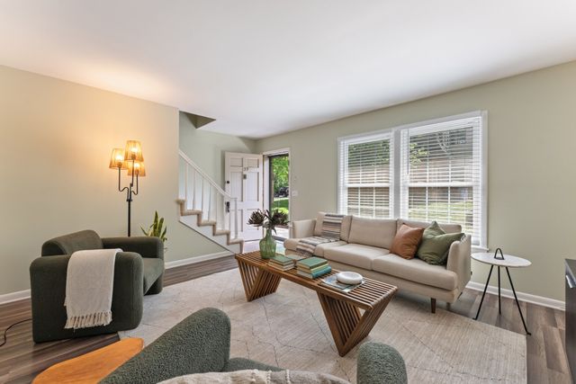 3000 Hillsboro Pike Apt 139, Nashville, TN 37215