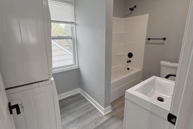 4010 Dupont Avenue N, Minneapolis, MN 55412