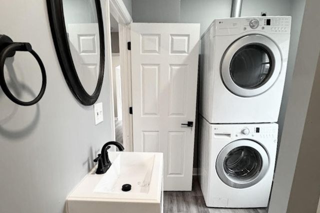 4010 Dupont Avenue N, Minneapolis, MN 55412