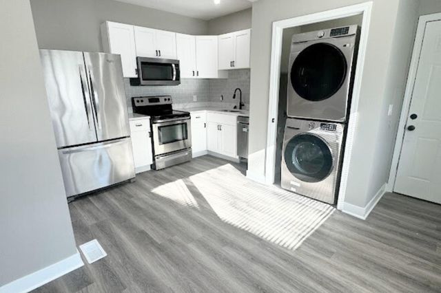 4010 Dupont Avenue N, Minneapolis, MN 55412