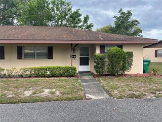 42 VILLA VILLAR COURT 420, Deland, FL 32724