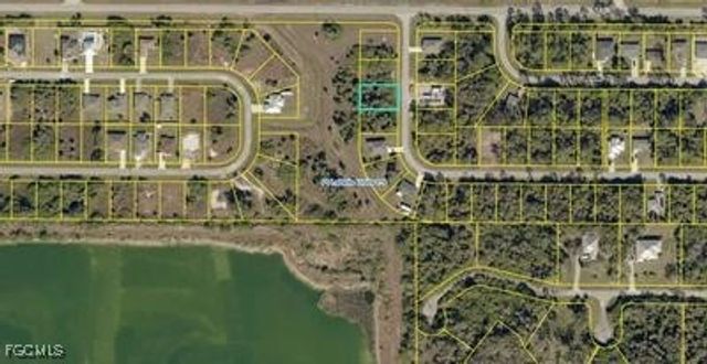 8005 Windswept CIR, Labelle, FL 33935