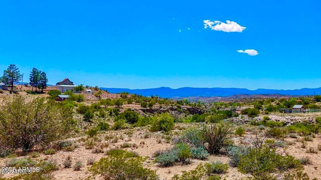 0 E Millenium Way Lot B 2.08 Acres -- -, Rimrock, AZ 86335