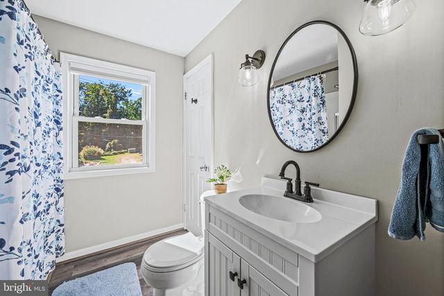 5611 OAKLAND RD, Baltimore, MD 21227