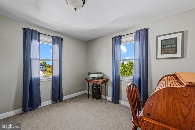5611 OAKLAND RD, Baltimore, MD 21227
