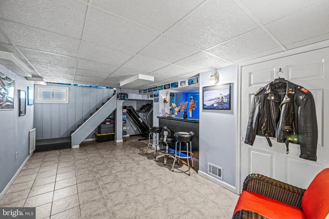 5611 OAKLAND RD, Baltimore, MD 21227