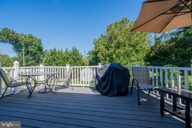 5611 OAKLAND RD, Baltimore, MD 21227