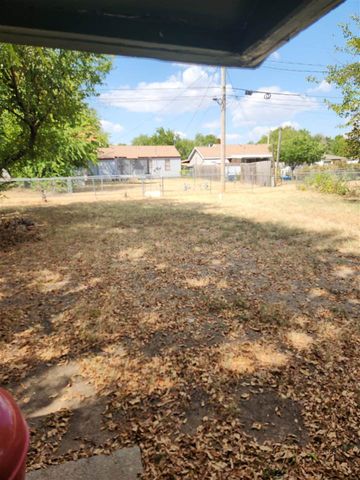 1403 NW Taft, Lawton, OK 73507