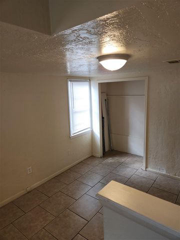1403 NW Taft, Lawton, OK 73507