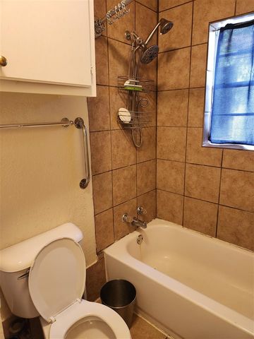 1403 NW Taft, Lawton, OK 73507