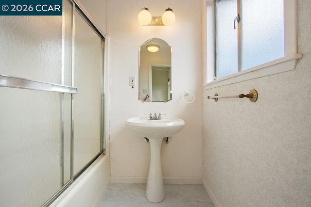 126 La Espiral, Orinda, CA 94563