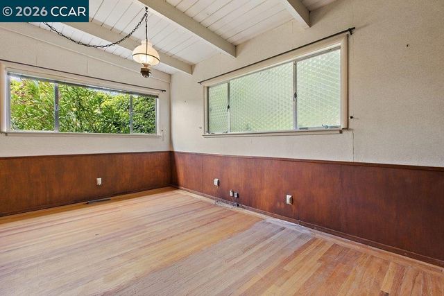 126 La Espiral, Orinda, CA 94563