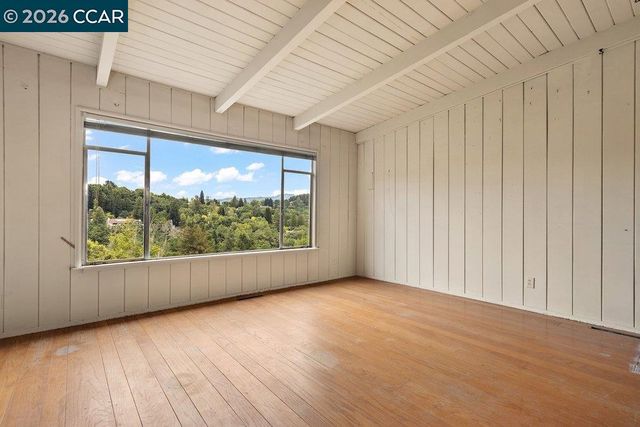 126 La Espiral, Orinda, CA 94563