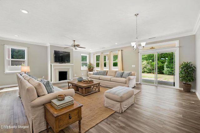 3049 Willow Ranch Drive, Fuquay Varina, NC 27526