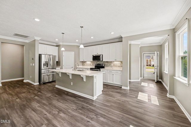 3049 Willow Ranch Drive, Fuquay Varina, NC 27526