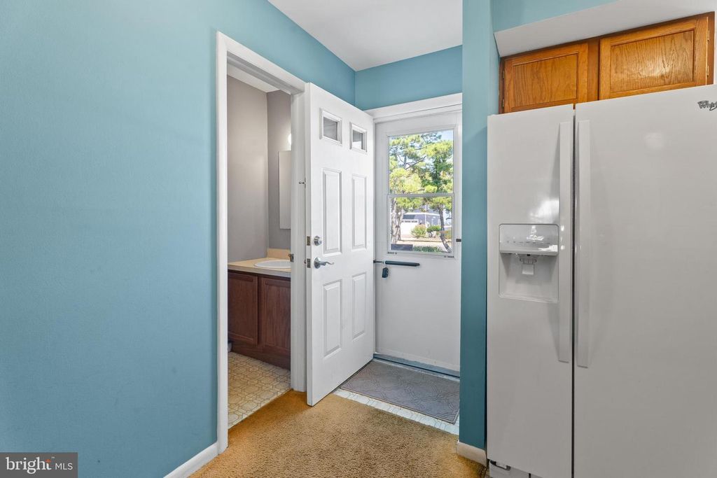 Image 12 of property listing at 721-B 94TH ST #JJ2, Ocean City, MD 21842