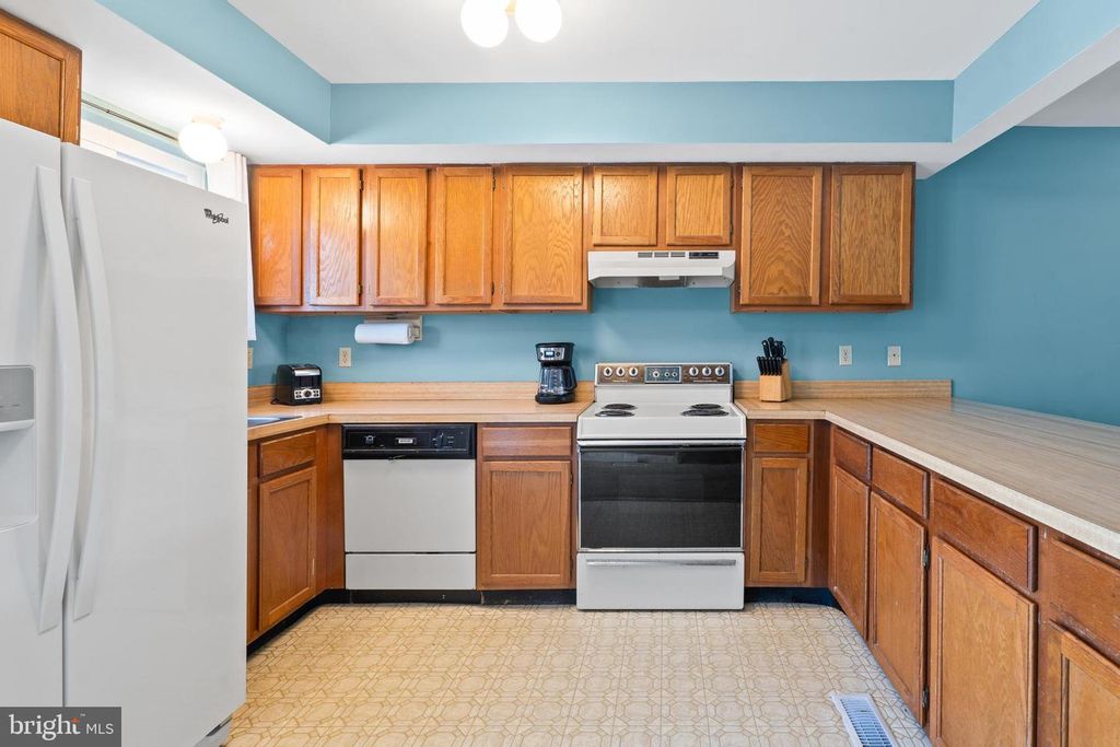 Image 21 of property listing at 721-B 94TH ST #JJ2, Ocean City, MD 21842