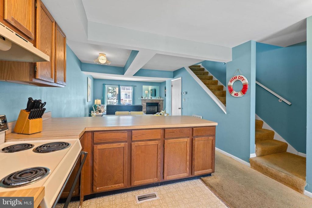 Image 26 of property listing at 721-B 94TH ST #JJ2, Ocean City, MD 21842