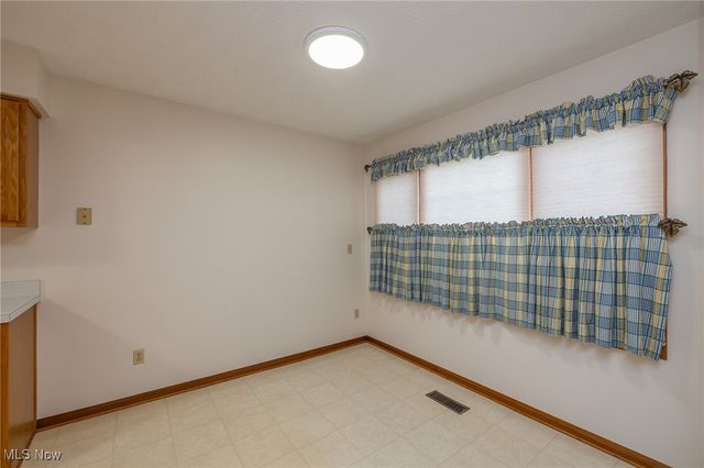 587 Thornberry Lane, Brunswick, OH 44212