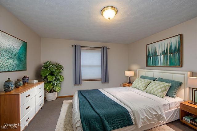 587 Thornberry Lane, Brunswick, OH 44212