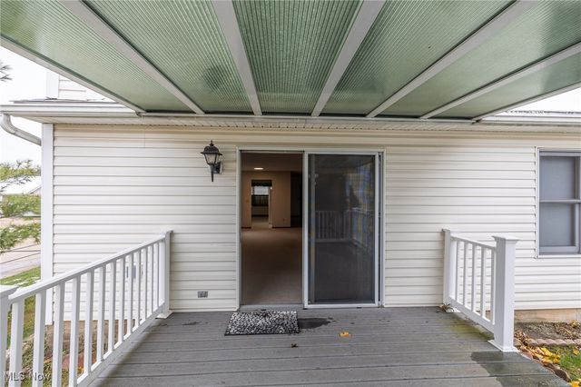 587 Thornberry Lane, Brunswick, OH 44212