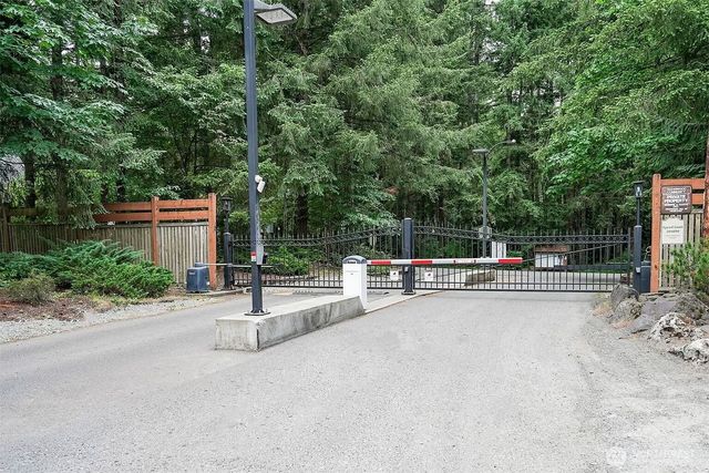 22418 N Clear Lake Boulevard SE, Yelm, WA 98597