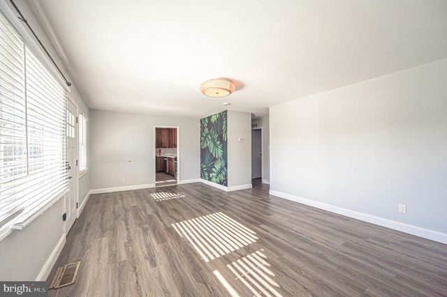 1825 BEACH AVE, Atlantic City, NJ 08401