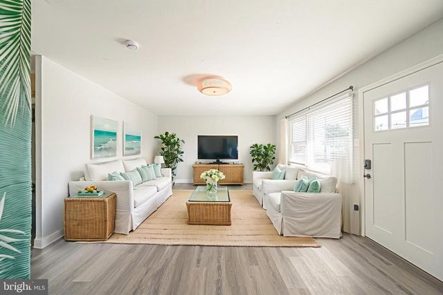 1825 BEACH AVE, Atlantic City, NJ 08401