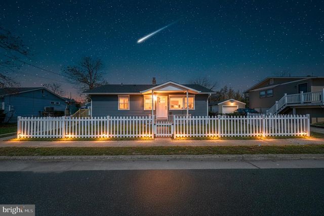 1825 BEACH AVE, Atlantic City, NJ 08401