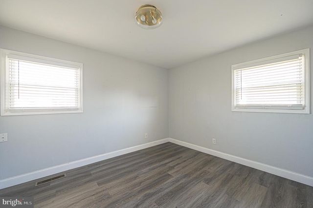 1825 BEACH AVE, Atlantic City, NJ 08401