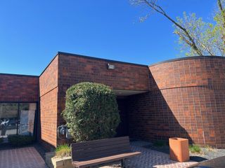 4950 Lincoln Drive, Edina, MN 55436