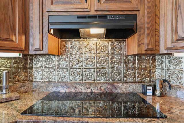 21 NW Pleasant View Ridge, Lawton, OK 73505