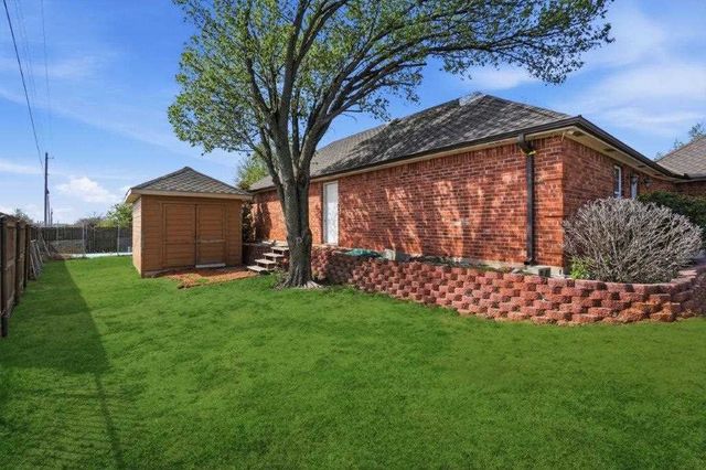 21 NW Pleasant View Ridge, Lawton, OK 73505