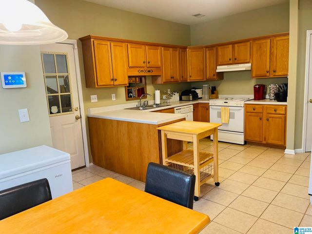 196 KING JAMES COURT, Alabaster, AL 35007