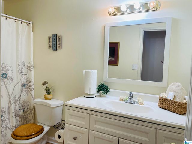 196 KING JAMES COURT, Alabaster, AL 35007