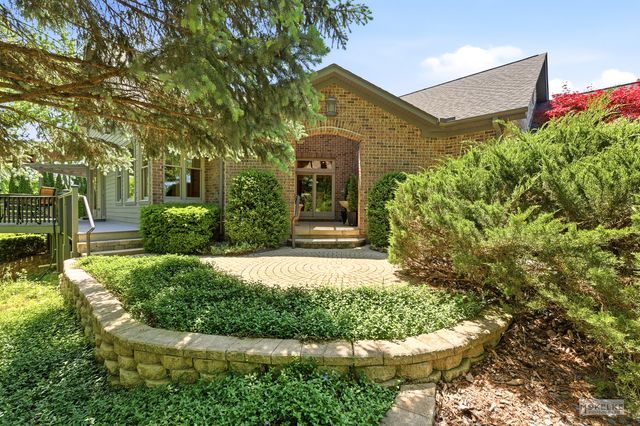 123 Belle Rive Drive, Millington, IL 60537