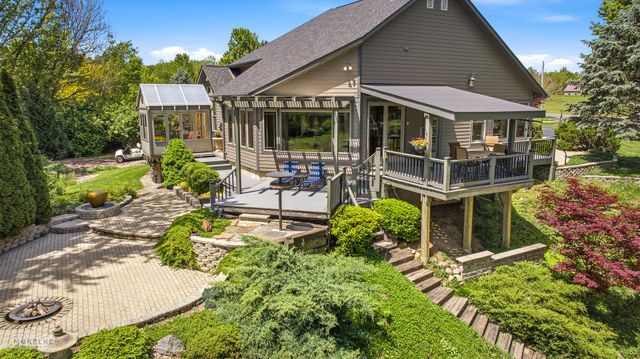 123 Belle Rive Drive, Millington, IL 60537