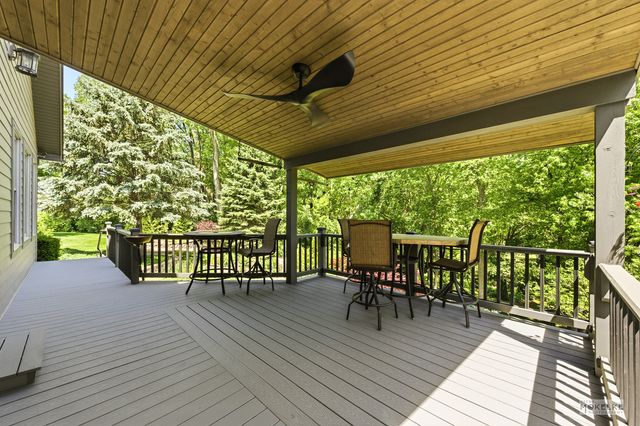123 Belle Rive Drive, Millington, IL 60537