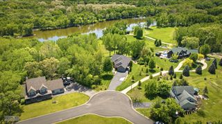 123 Belle Rive Drive, Millington, IL 60537