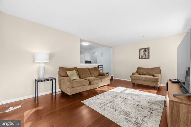 7108 E CLINTON ST, Clinton, MD 20735